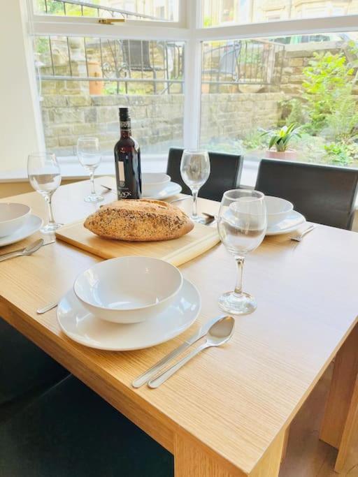 Ilkley Place エクステリア 写真